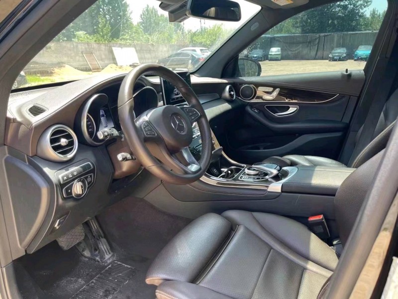 枣庄19年奔驰GLC6