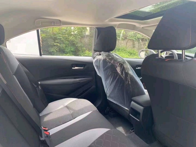 宜昌23年丰田卡罗拉9