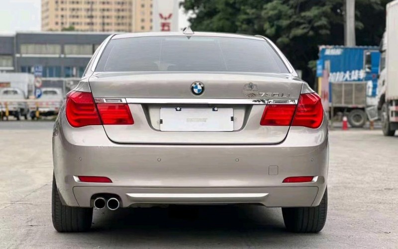宜昌12年宝马7系4