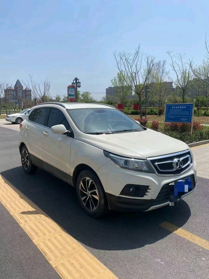 枣庄18年北汽绅宝X553