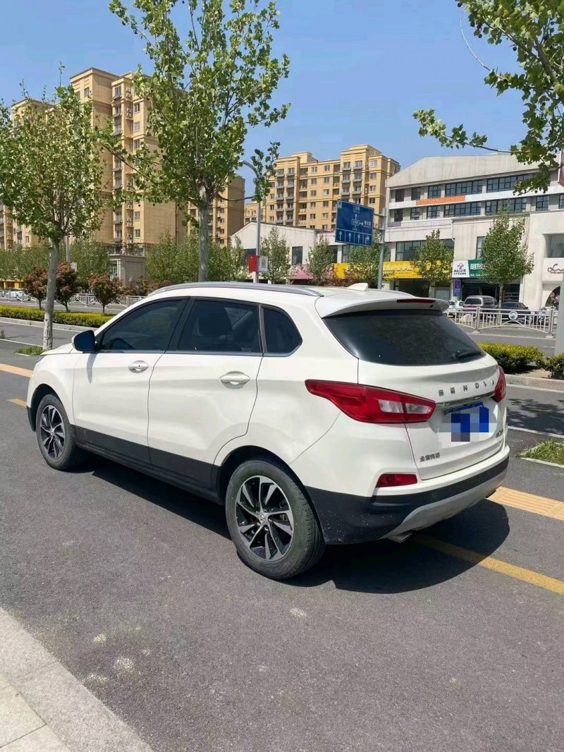 枣庄18年北汽绅宝X556