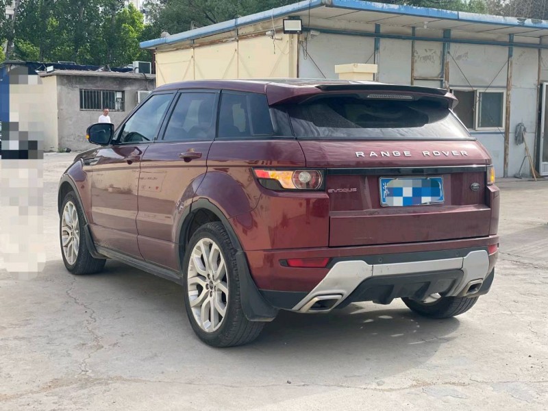 济宁12年路虎极光7