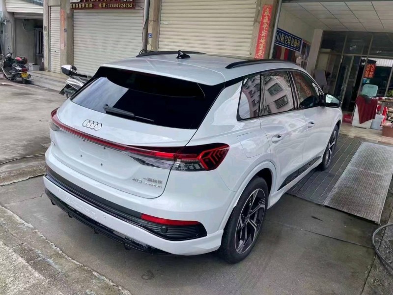 安順23年奧迪Q46