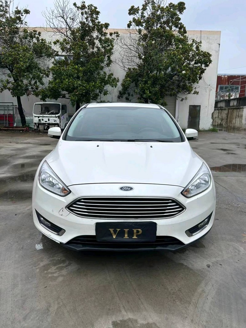 宿迁15年福特福克斯1