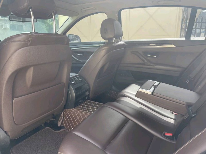 济宁14年宝马5系5