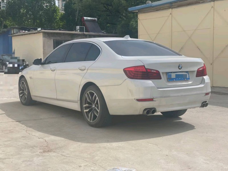 济宁14年宝马5系8