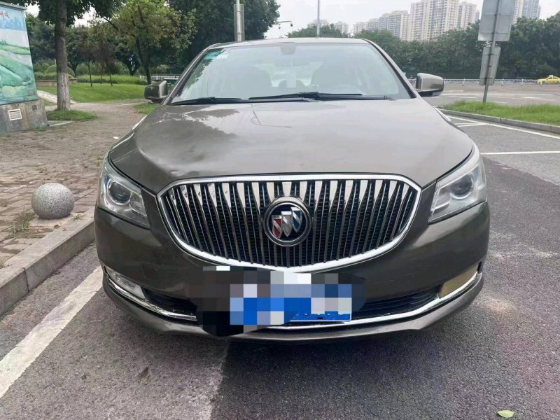 重庆14年别克君越1