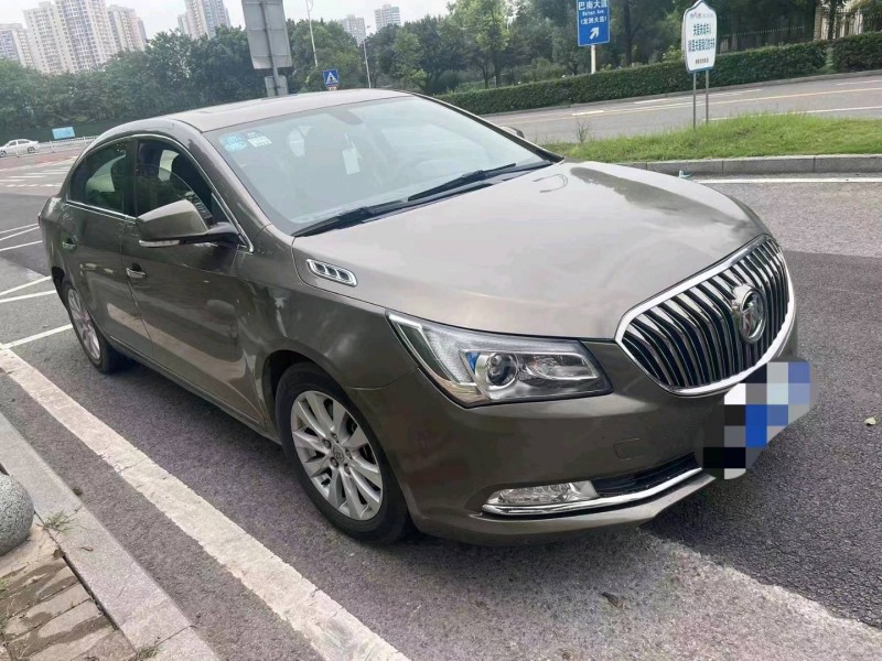 重庆14年别克君越2