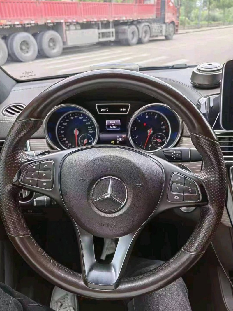 湖州19年奔驰GLE9