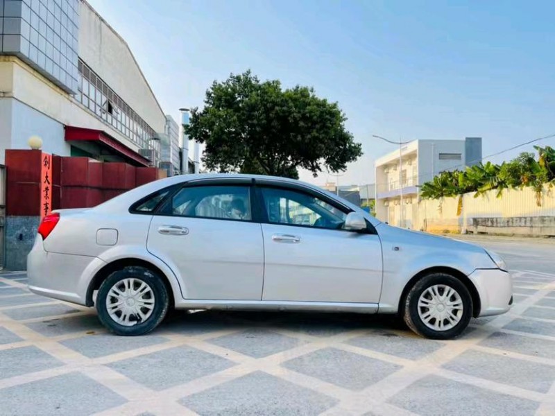 东莞13年别克凯越7