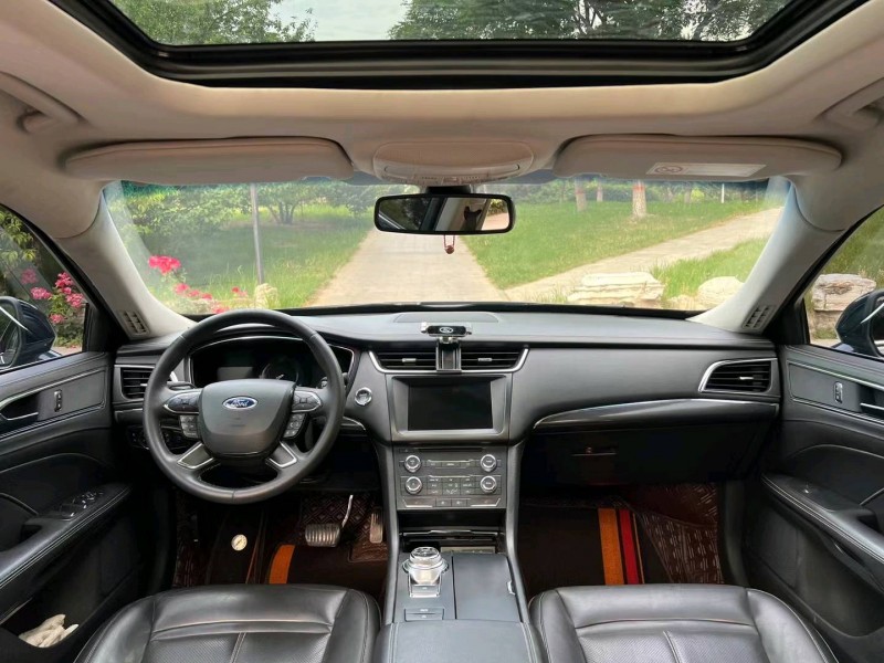 邢台17年福特金牛座5