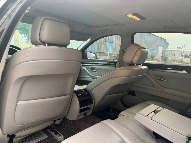 潍坊13年宝马5系8