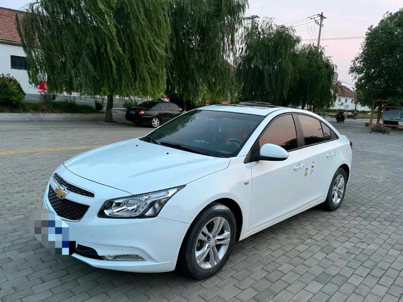 潍坊16年雪佛兰科鲁兹2