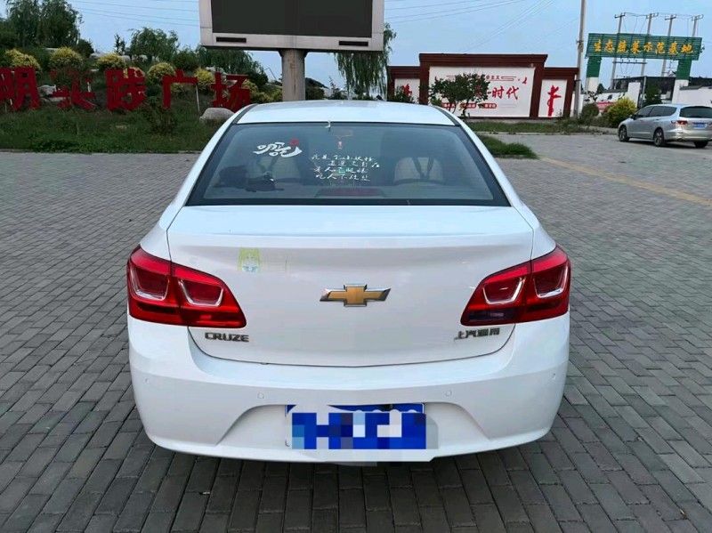 潍坊16年雪佛兰科鲁兹4