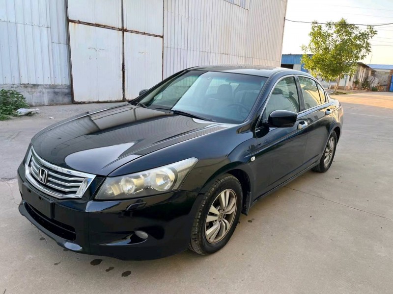 潍坊10年本田雅阁2