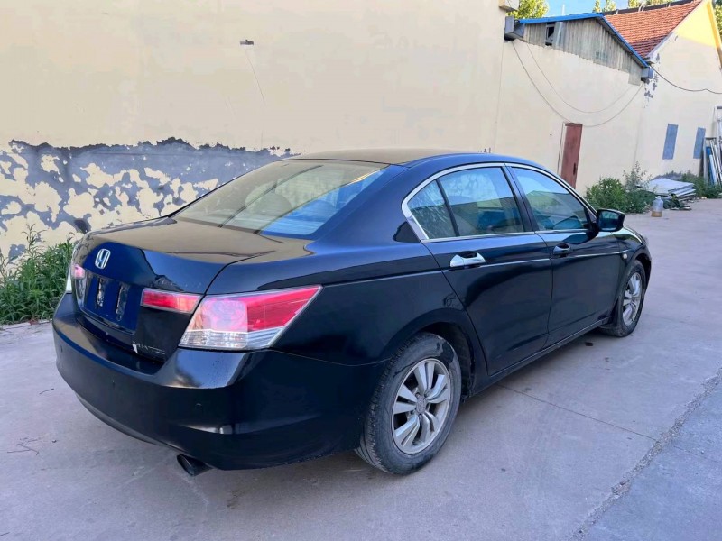 潍坊10年本田雅阁6