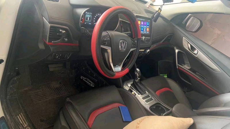 畢節19年長安汽車CS555