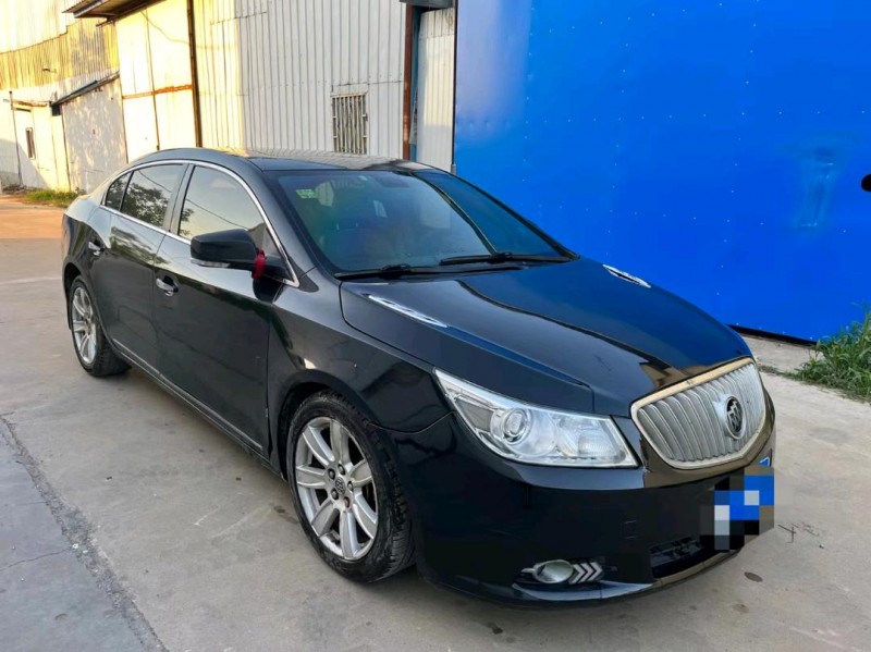 潍坊11年别克君越5