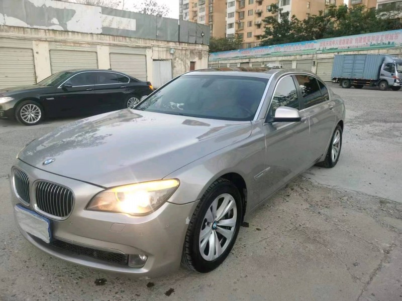 宜昌12年宝马7系2