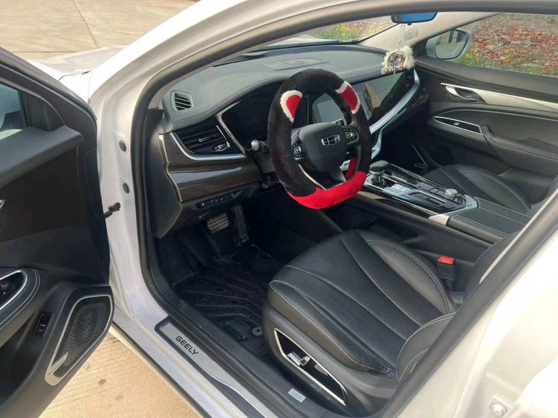 淮南22年吉利博瑞3