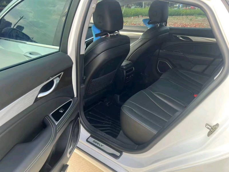 淮南22年吉利博瑞7