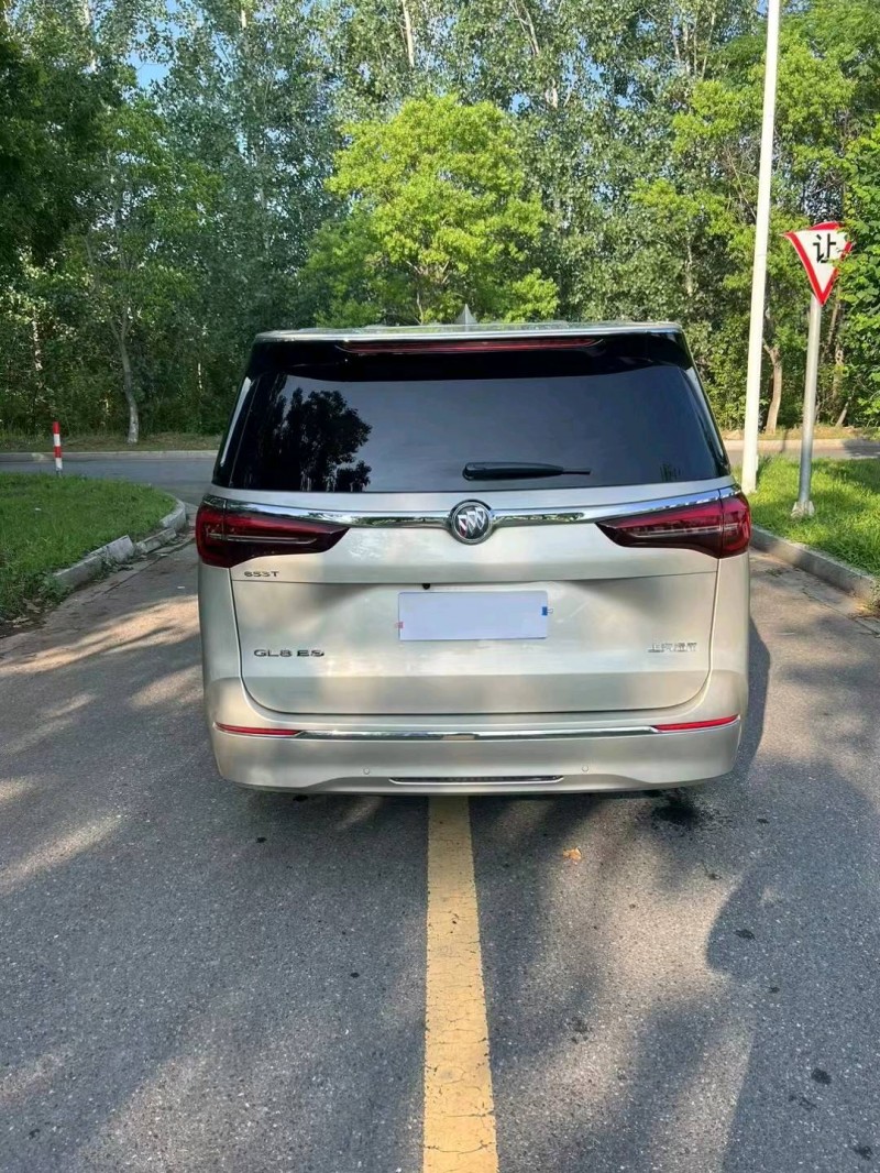 宿迁22年别克GL89