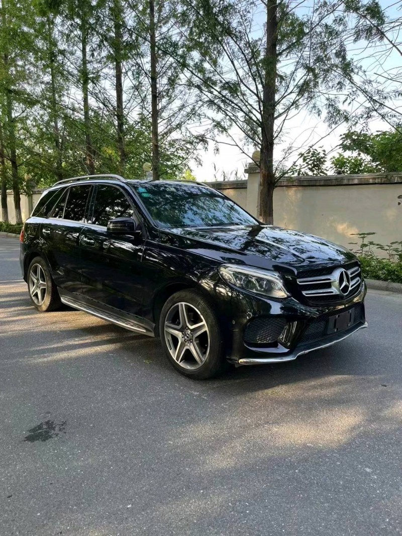 徐州19年奔驰GLE2