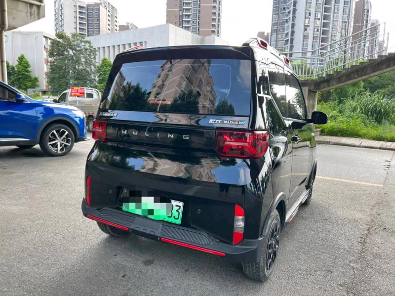 柳州22年五菱汽車GB9