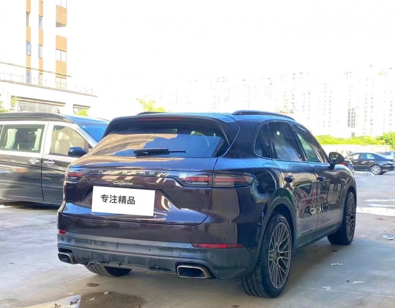 广州21年保时捷卡宴7