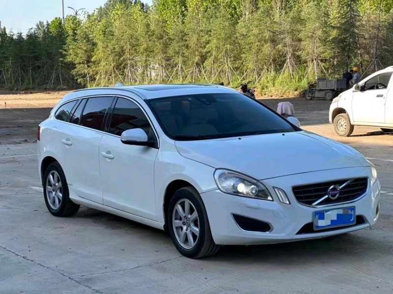枣庄13年沃尔沃V602