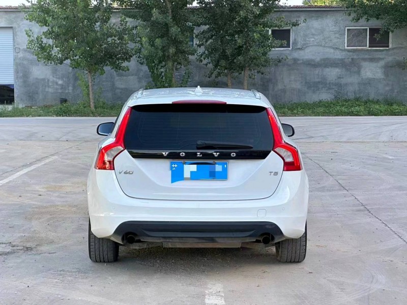 枣庄13年沃尔沃V605