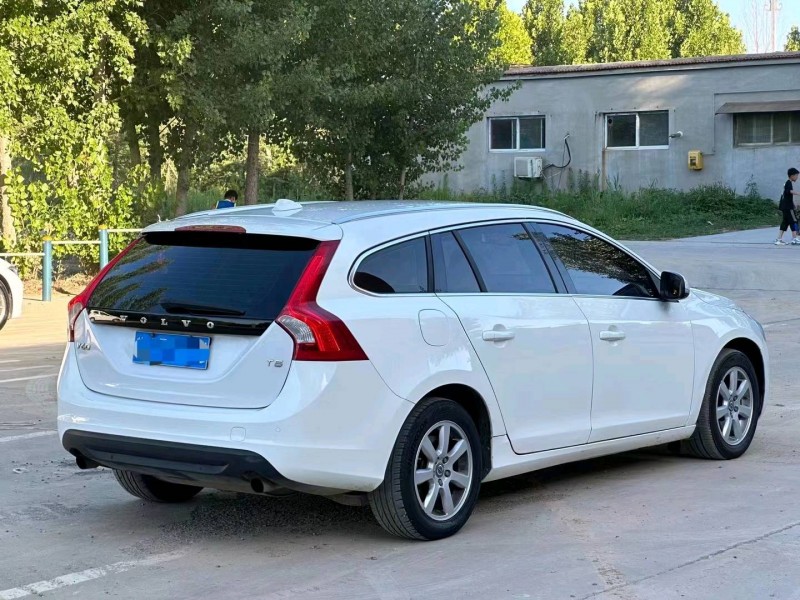 枣庄13年沃尔沃V608