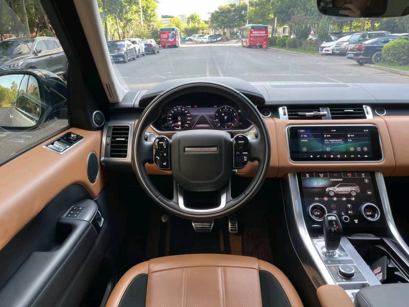 深圳21年路虎揽胜运动4