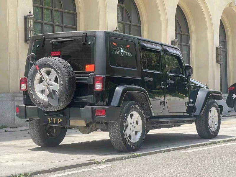 宜昌17年Jeep牧马人8