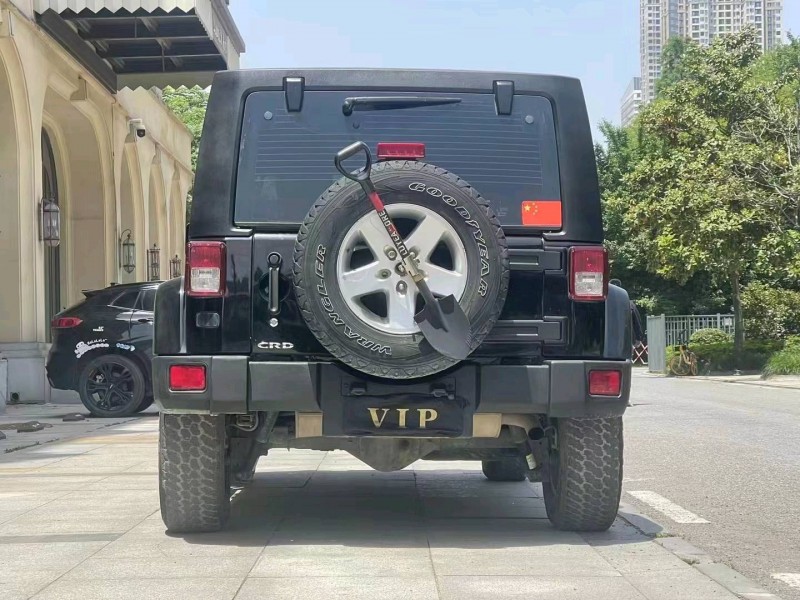 宜昌17年Jeep牧马人9