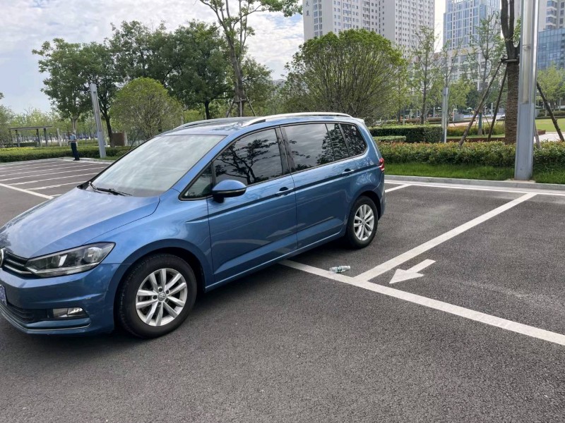 徐州17年大众途安2