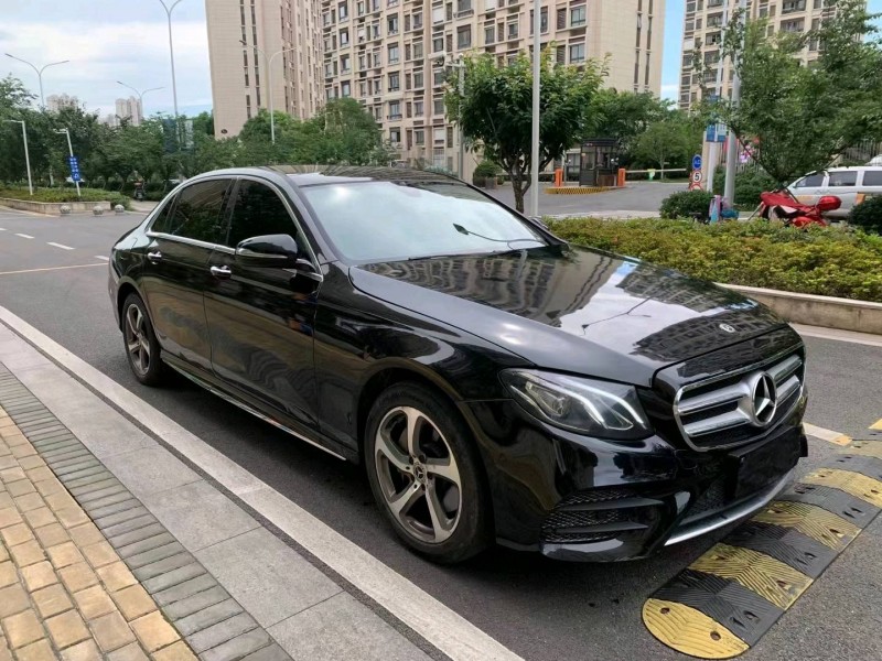 苏州18年奔驰E3