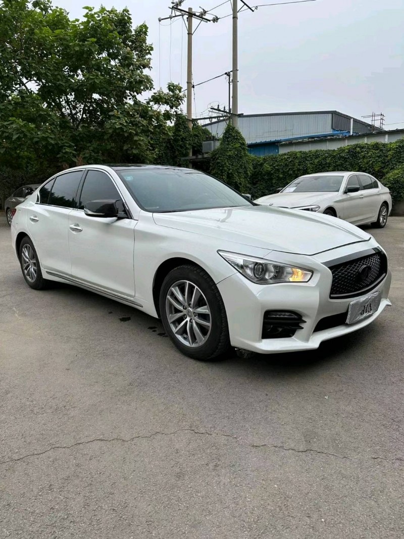 沈阳16年英菲尼迪Q50L2