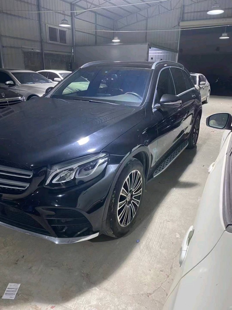 中山19年奔驰GLC3