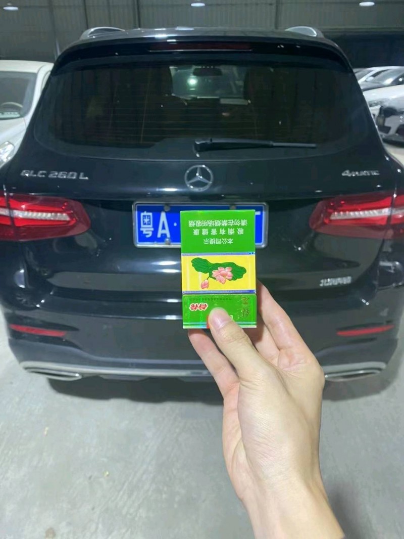 中山19年奔驰GLC6