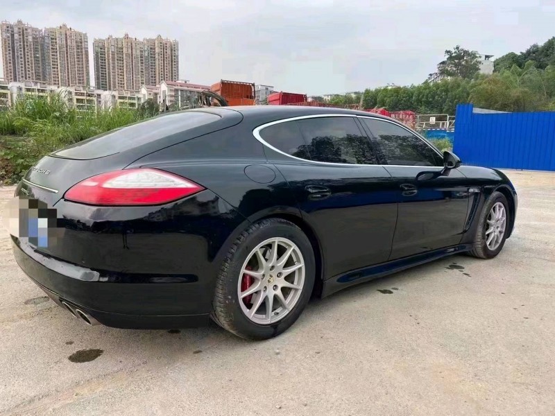 南寧11年保時捷帕拉梅拉7