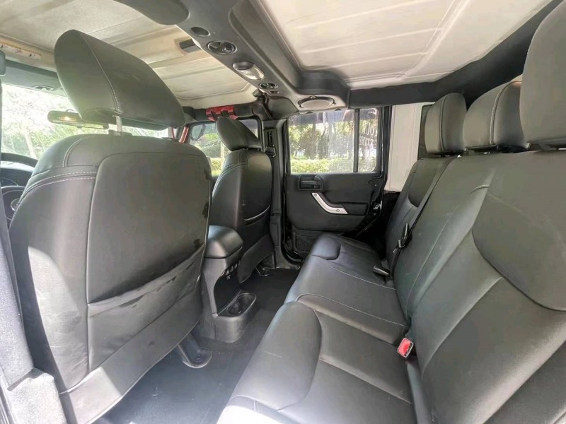 宜昌17年Jeep牧马人4