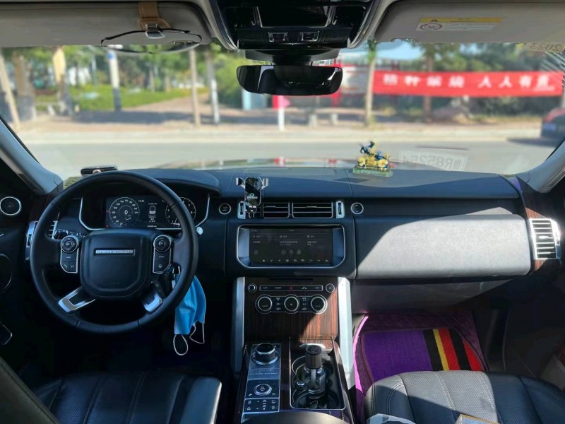 济南17年路虎揽胜行政5