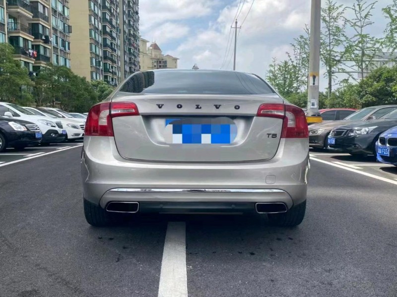衡阳16年沃尔沃S60L2
