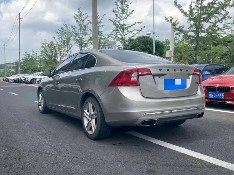 衡阳16年沃尔沃S60L5