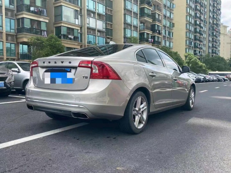 衡阳16年沃尔沃S60L6