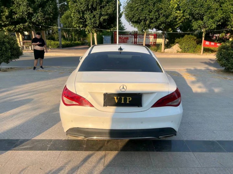 济南18年奔驰CLA9