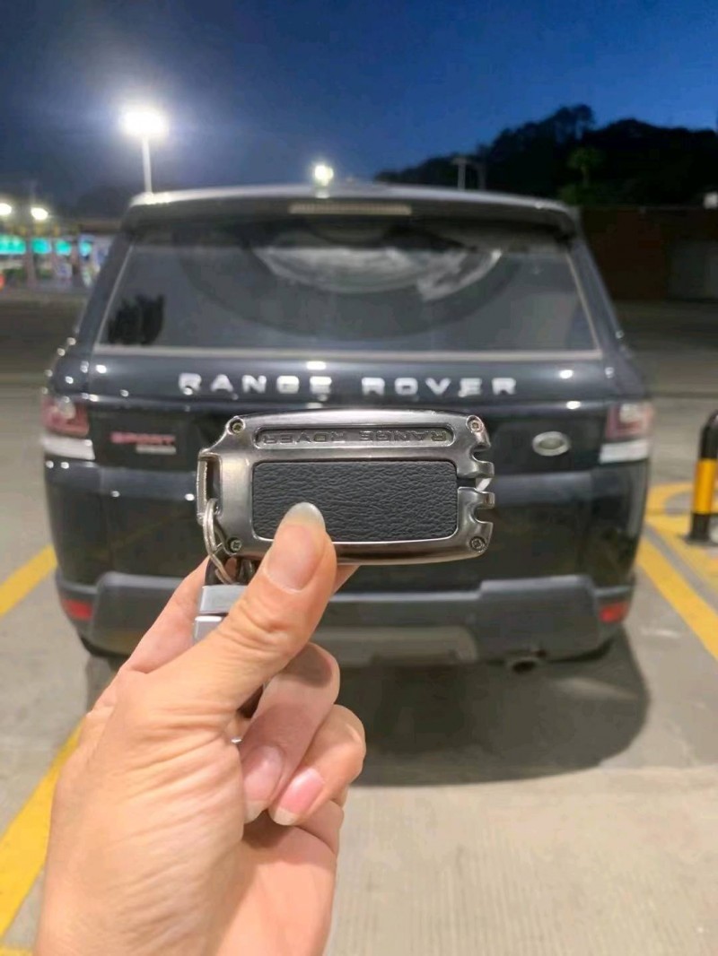 汕头16年路虎揽胜3