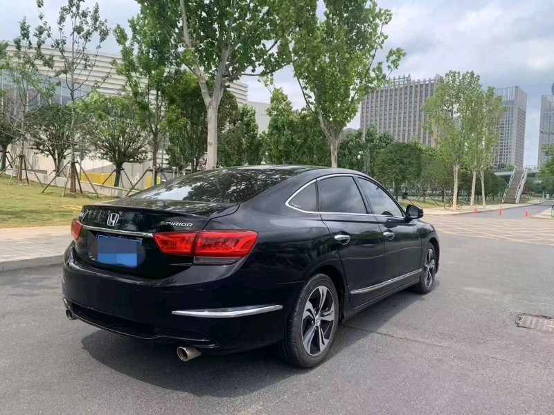 宜昌15年本田思铂睿3