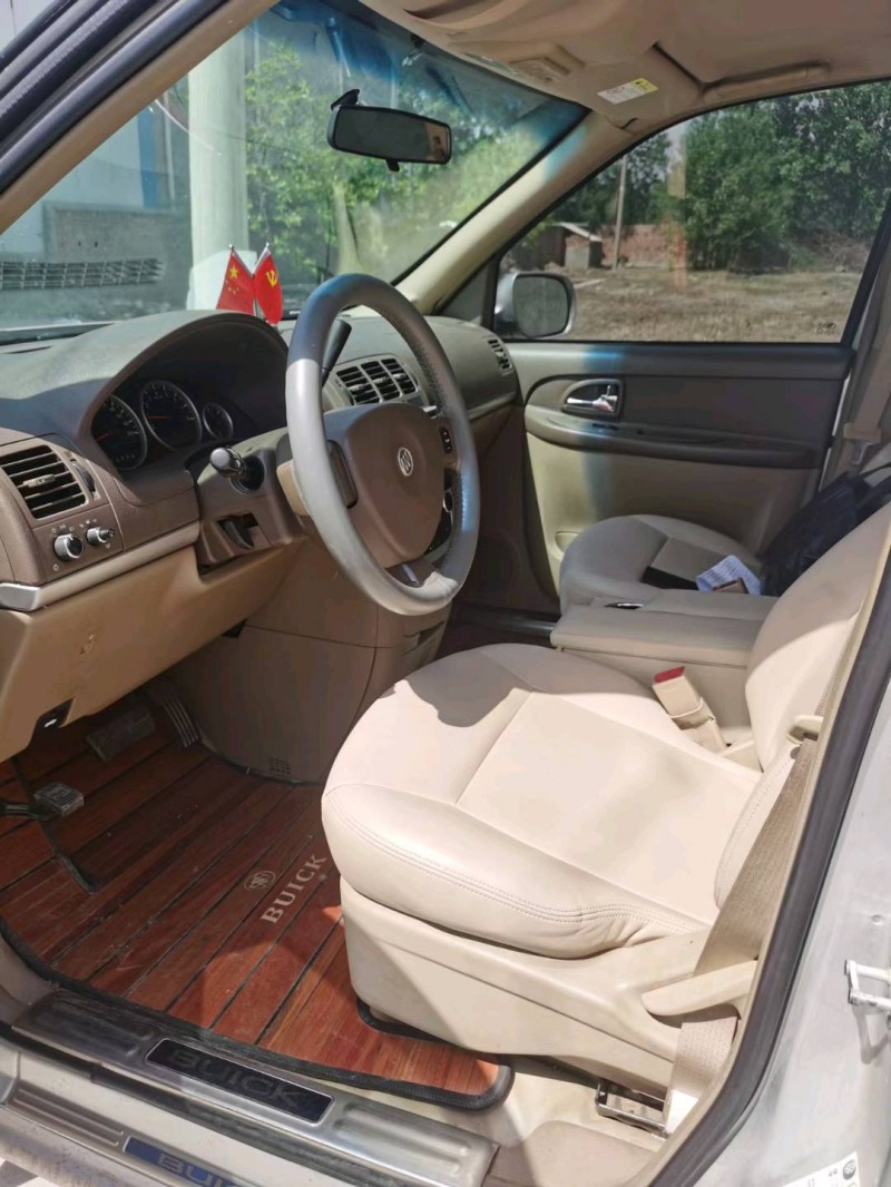 东营14年别克GL84